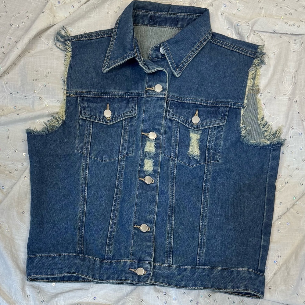 Distressed Denim Jean Vest – Size Small